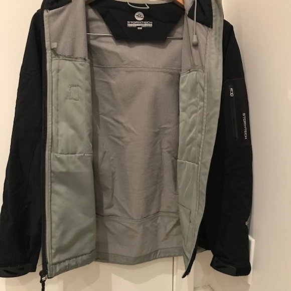 Stormtech Performance Lightweight Black Jacket, Women Small - Picture 7 of 7